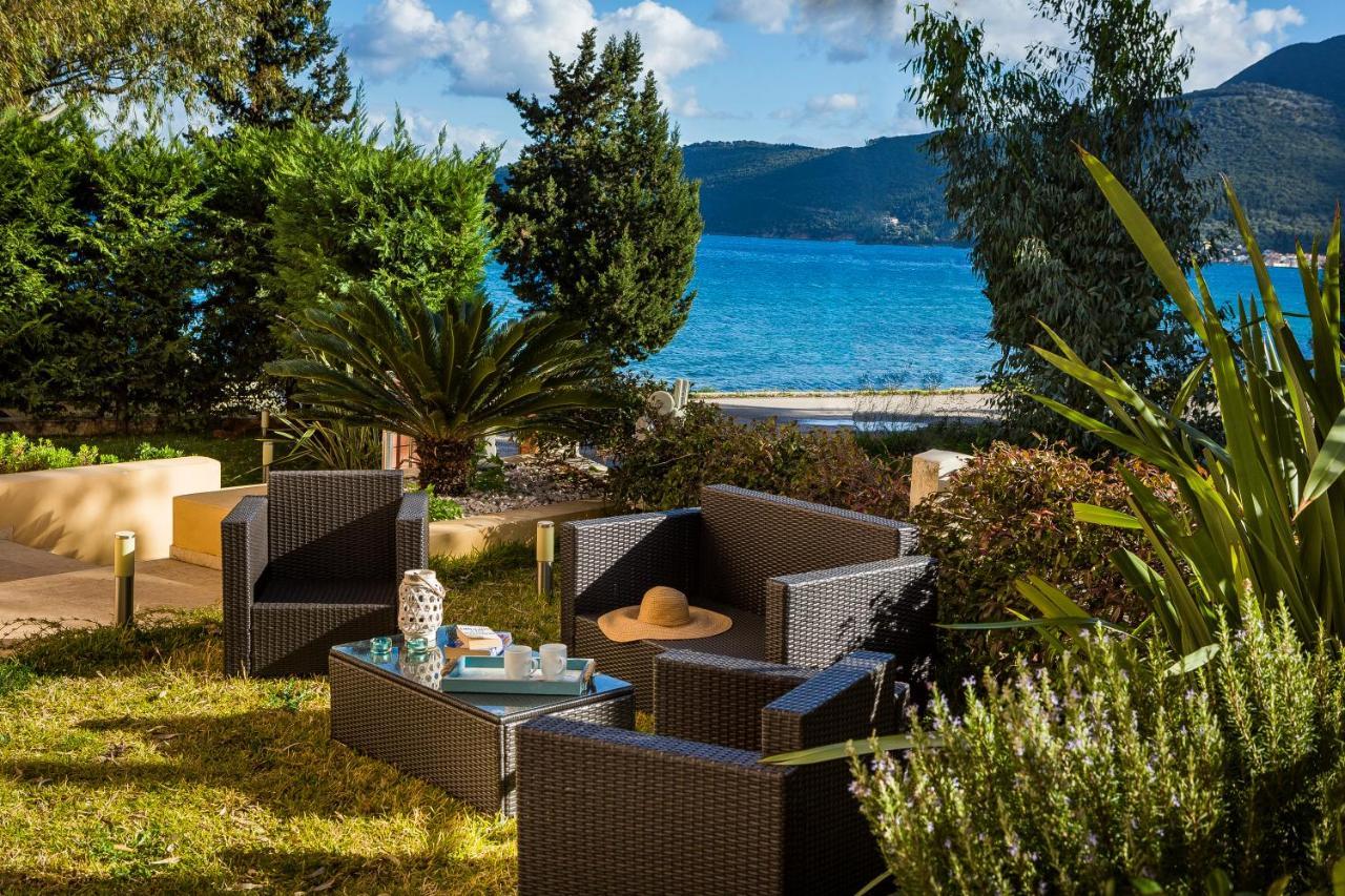 Apartment Lilly, Apartment With Communal Pool, 10 Meters From Sea Sami  Buitenkant foto
